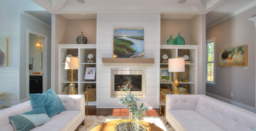 Living room fireplace & mantel